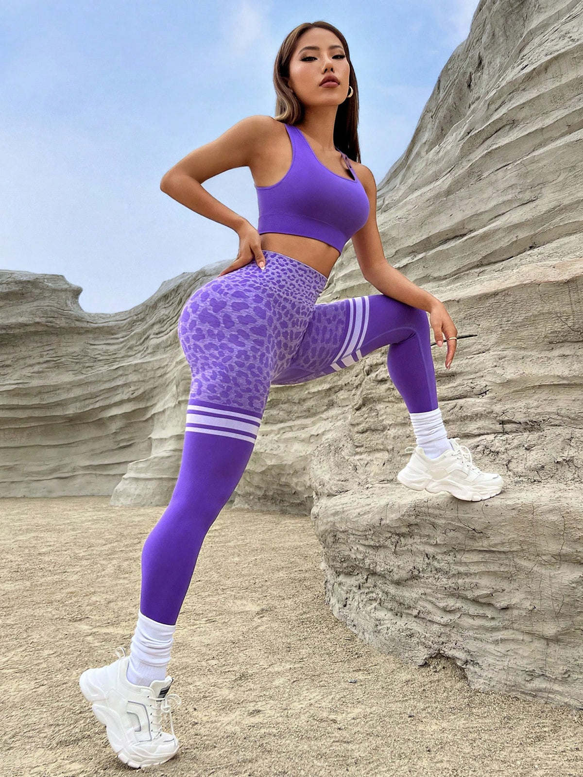 Set sportivo con stampa leopardo