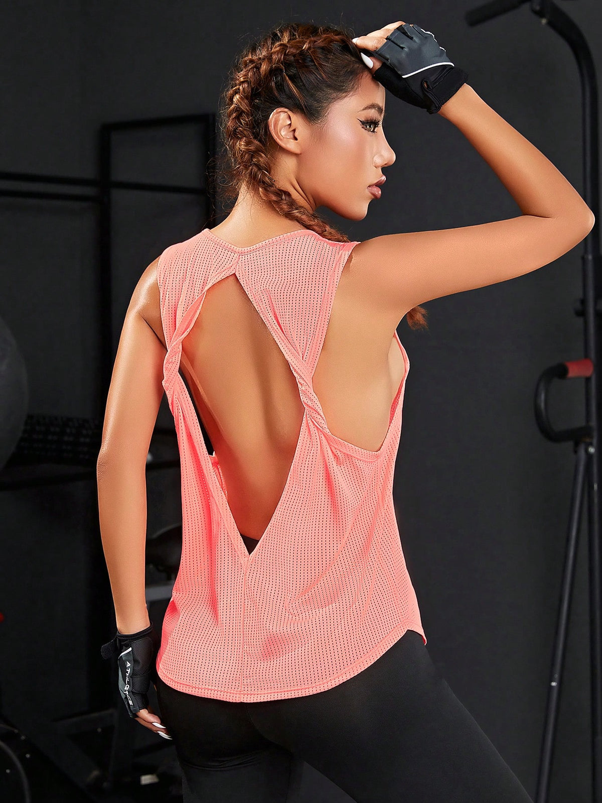 Canotta sportiva cut out indietro