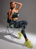 Set di sport per donna composto da canotta a collo rotondo con lettere stampate e pantaloni lunghi per yoga