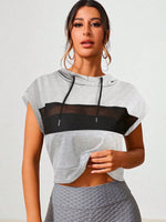 Felpa con cappuccio casual e ampia con maniche corte a pipistrello di colore unito per donne