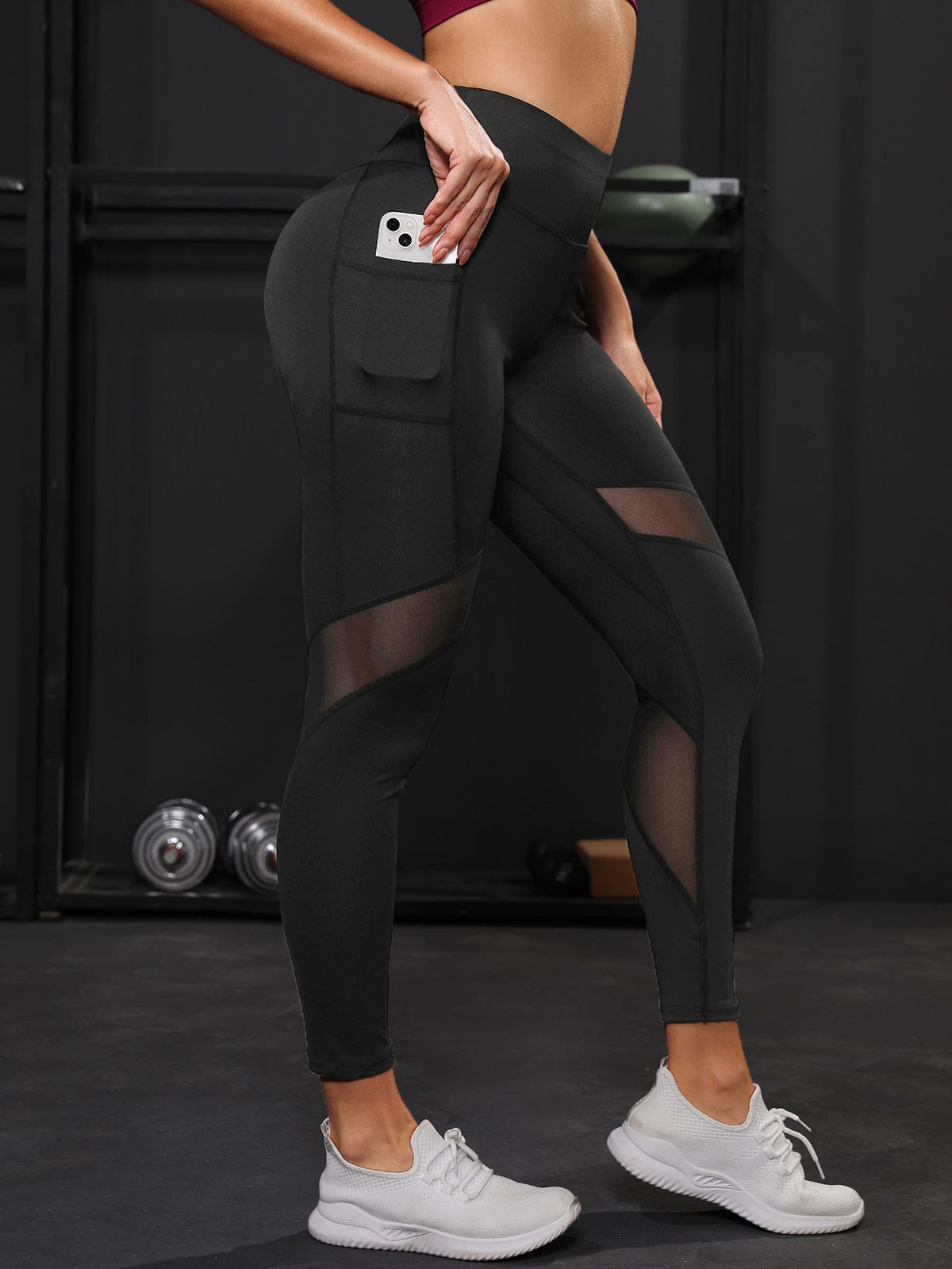 Leggings da yoga corti Collant da palestra in rete a contrasto con controllo di pancia con tasca laterale per telefono