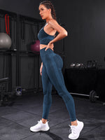 Set sportivo indietro incrociato scrunch butt