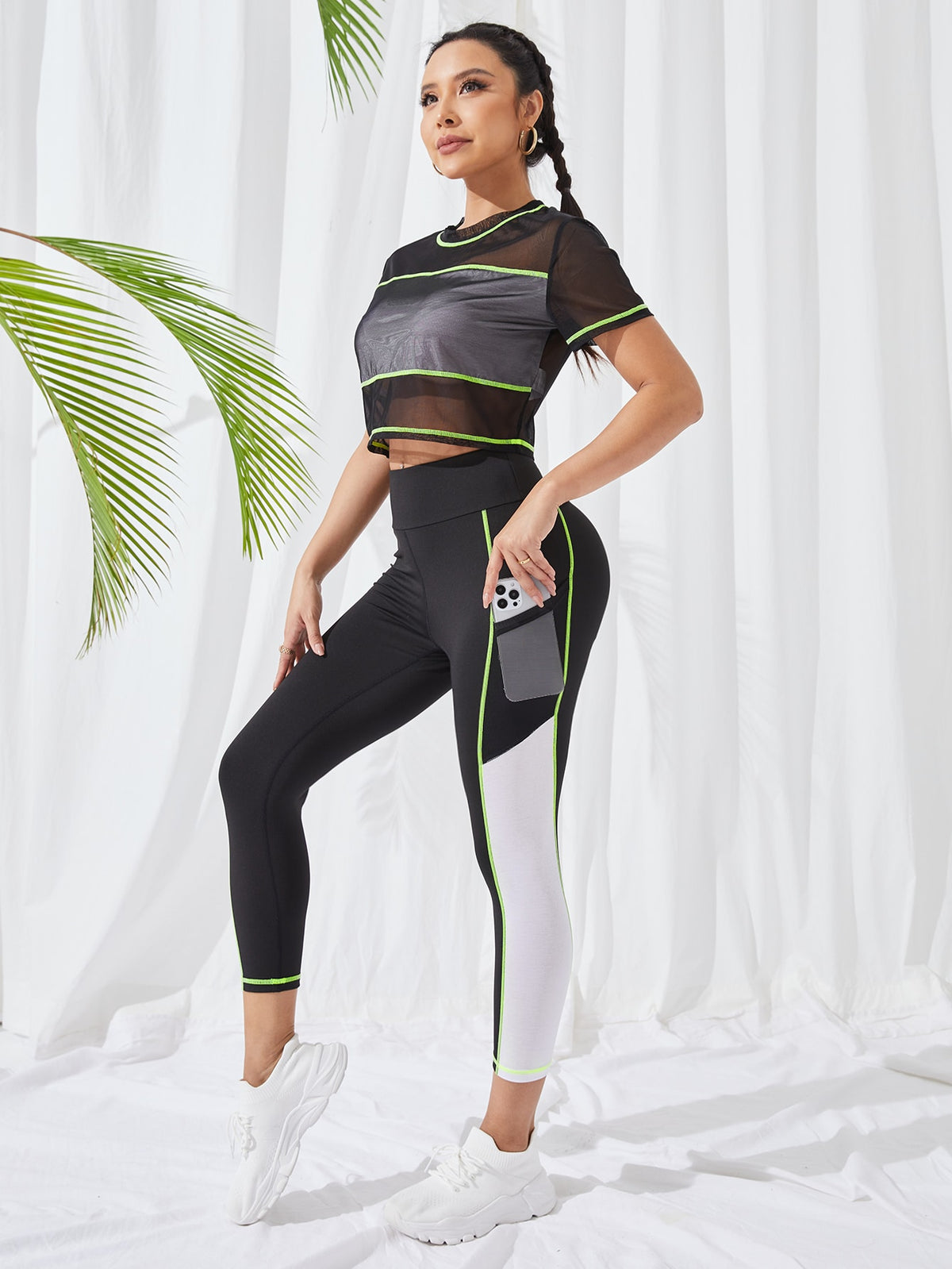 Running color block Maglietta sportiva & tasca laterale per telefono Leggings