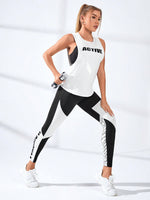 Set sportivo con grafica lettera schienale incrociato