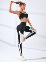 Set sportivo con grafica lettera schienale incrociato