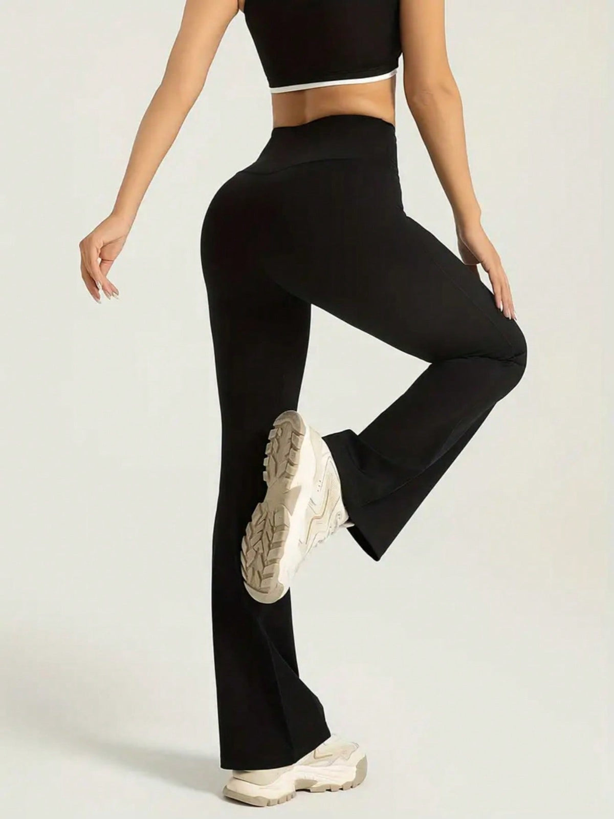 Leggings Sportivi Alla Moda A Vita Alta, Comodi E Aderenti, Con Fondo Largo A Campana