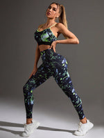 Set di sport per donna composto da canotta a collo rotondo con lettere stampate e pantaloni lunghi per yoga