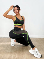 Canotta corta e costine a blocchi di colore con leggings in Mesh Splice.