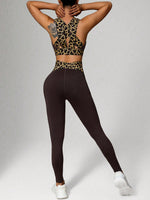 Completo sportivo casual da donna in colore tinta unita con design semplice a patchwork, con top e pantaloni