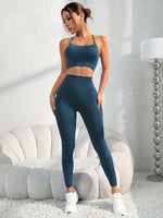 Set di abbigliamento sportivo estivo da donna, composto da top canotta con incrocio sulla schiena e leggings skinny a 7/8