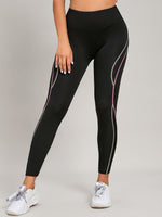 Leggings da yoga Bottino con cucitura a forma di M