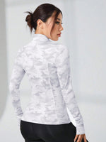 Giacche sportive con stampa mimetica fori per pollici con zip frontale